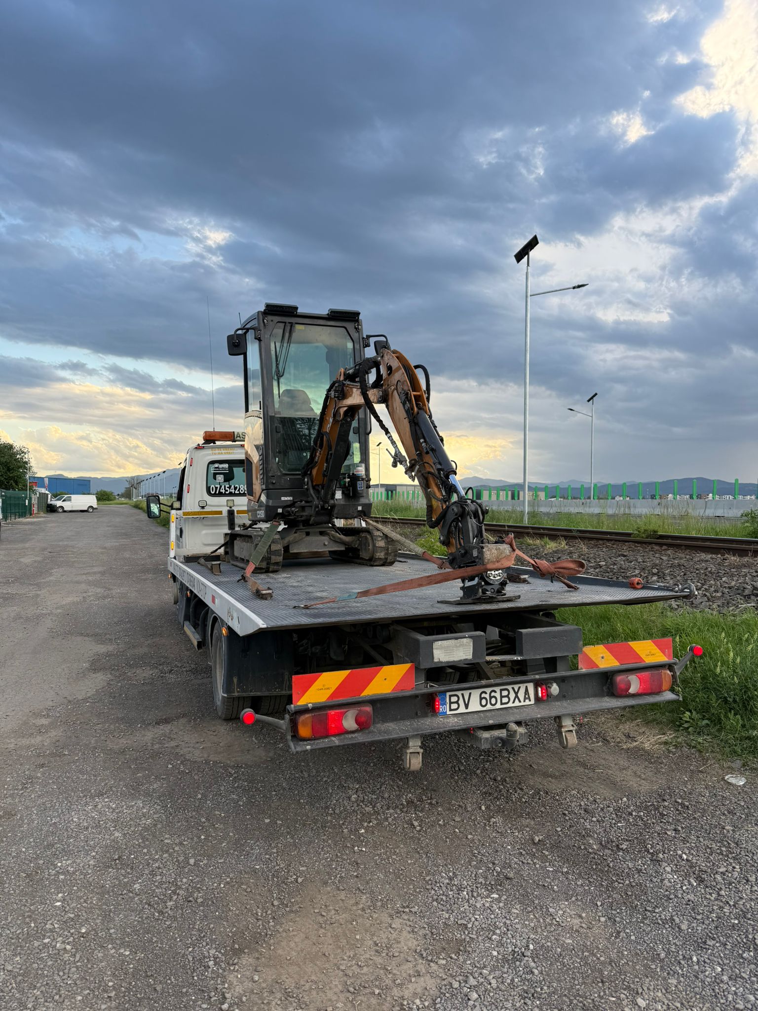 Tractări Auto 9